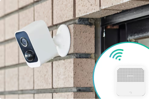 防犯カメラ（屋外カメラ）とモバイルルータの画像